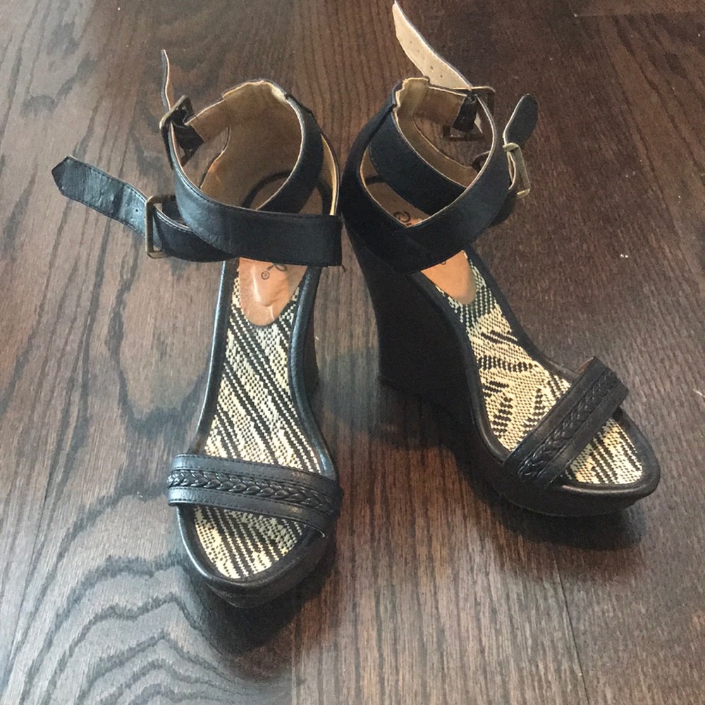 Braided wedge sandals